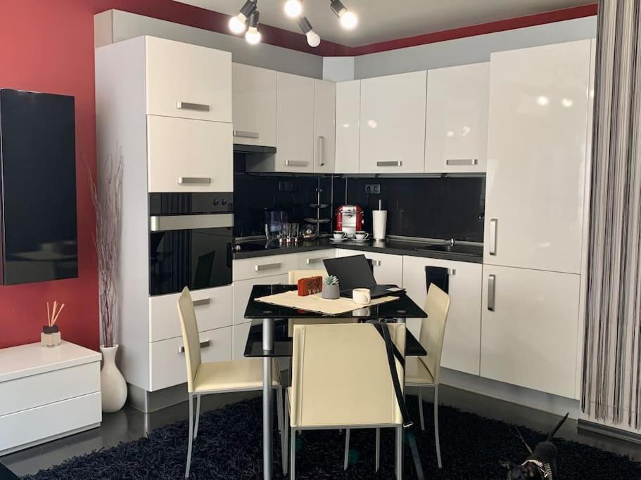 Lovely Sofia Apartment Katerina With Free Parking Exterior foto